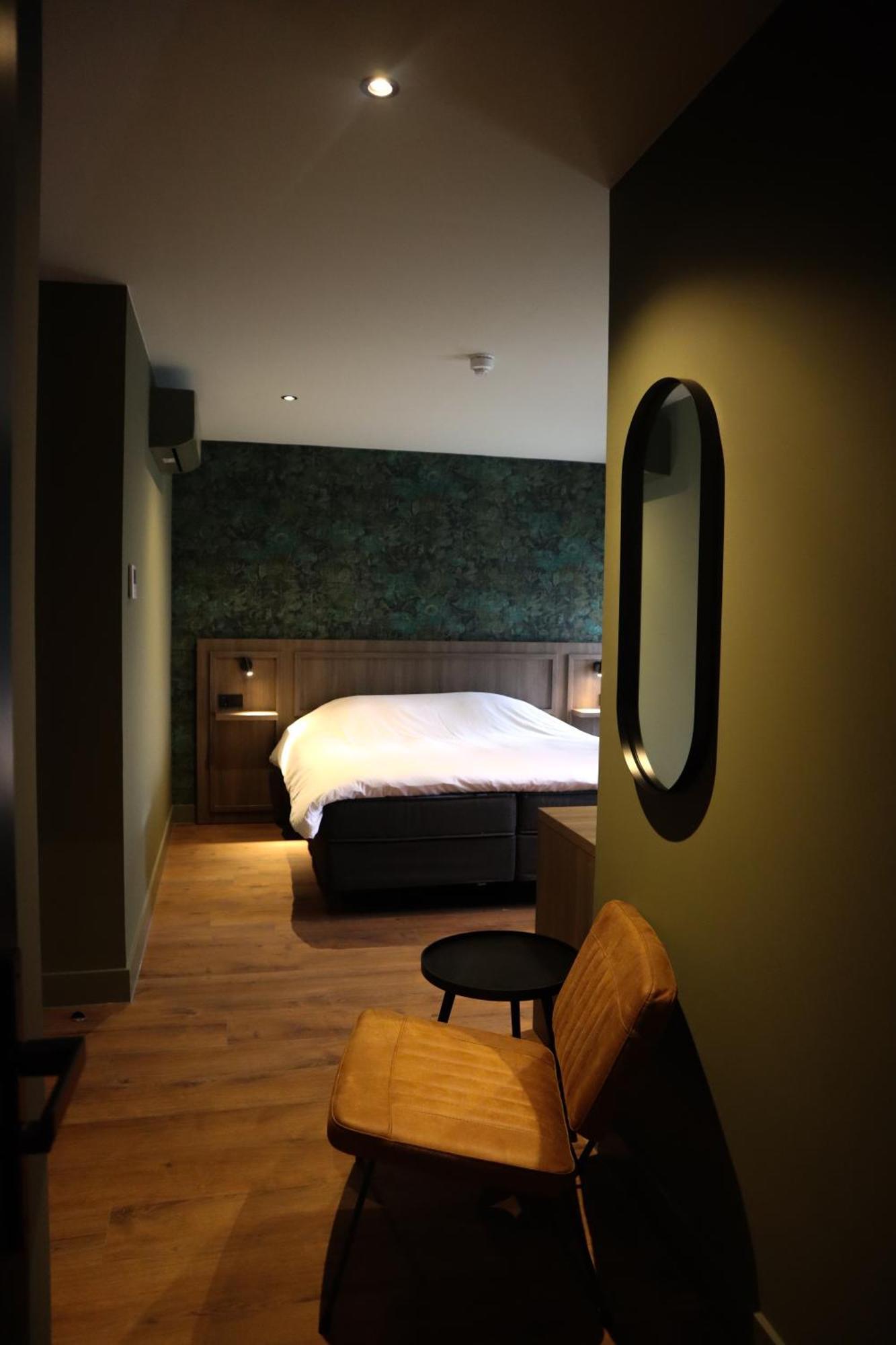 Hotel Central Roosendaal Esterno foto