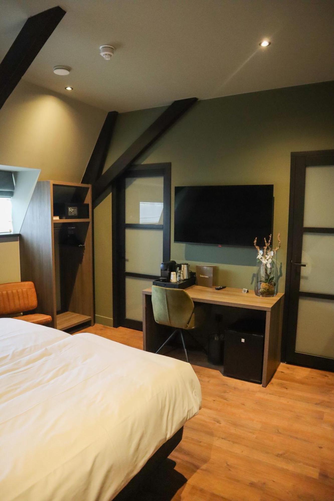 Hotel Central Roosendaal Esterno foto