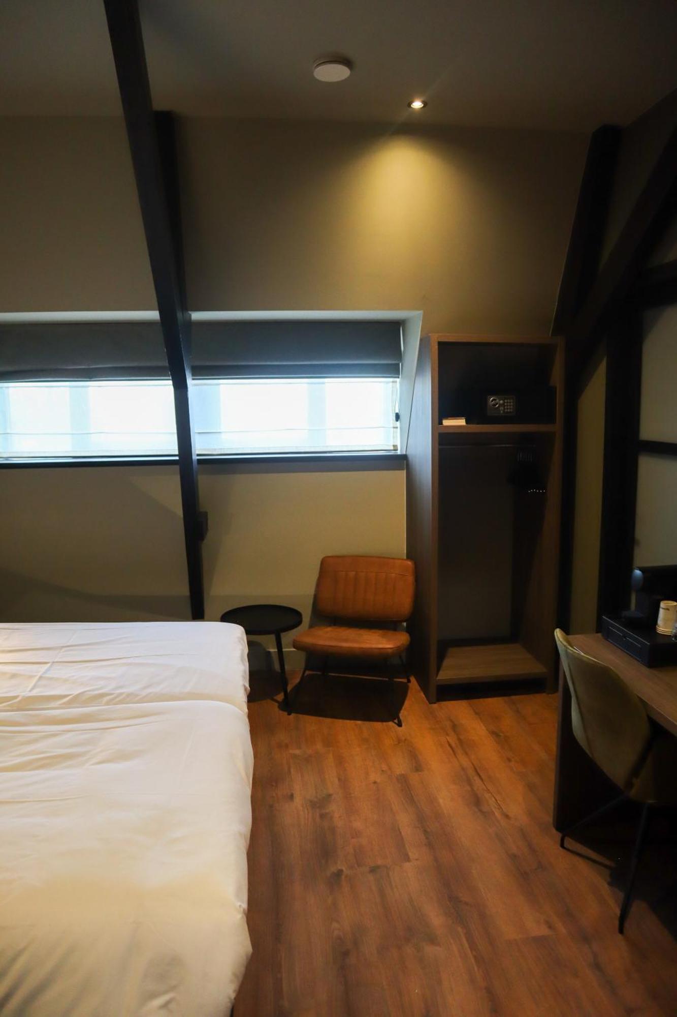 Hotel Central Roosendaal Esterno foto